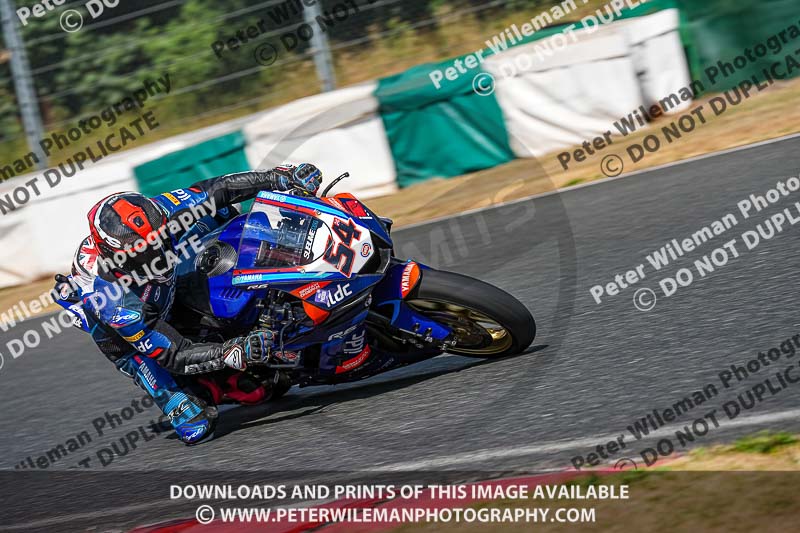 enduro digital images;event digital images;eventdigitalimages;mallory park;mallory park photographs;mallory park trackday;mallory park trackday photographs;no limits trackdays;peter wileman photography;racing digital images;trackday digital images;trackday photos